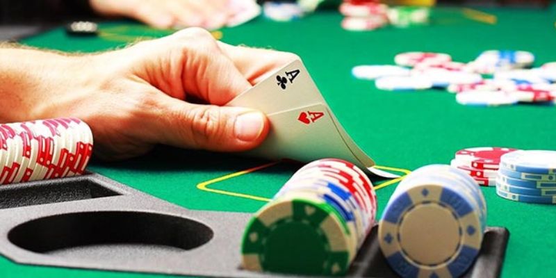 Lời giải cụ thể cho câu hỏi poker là bài gì